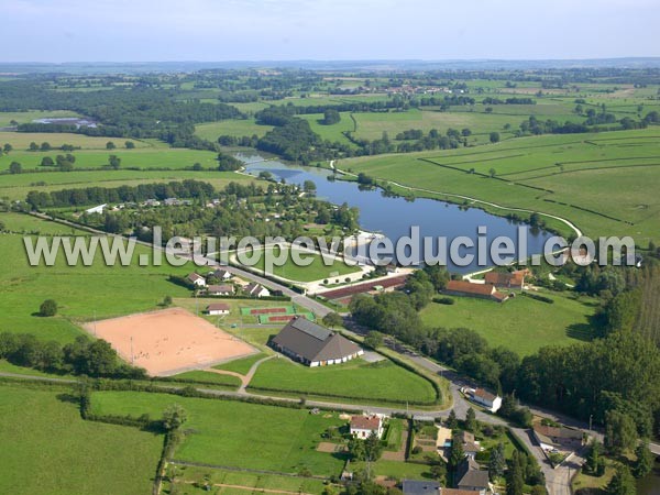 Photo aérienne de Arnay-le-Duc