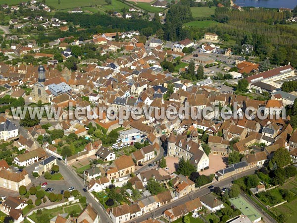 Photo aérienne de Arnay-le-Duc