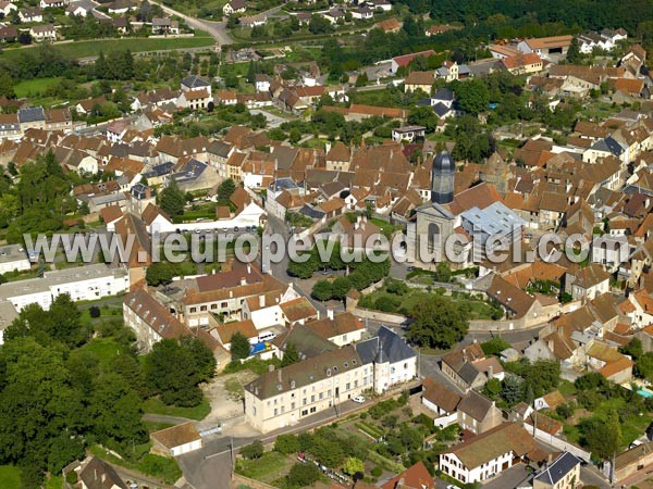 Photo aérienne de Arnay-le-Duc