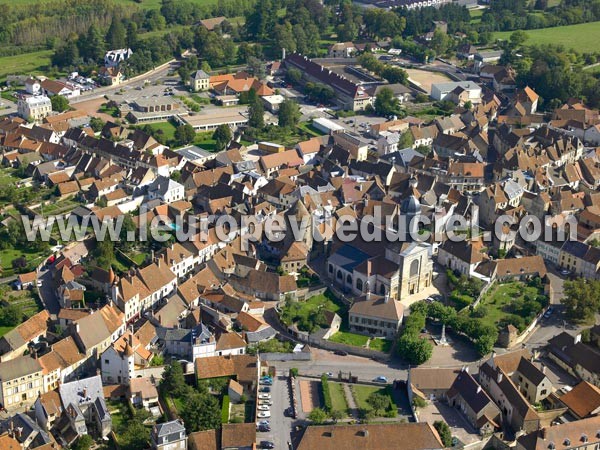 Photo aérienne de Arnay-le-Duc