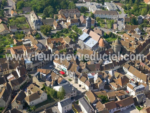 Photo aérienne de Arnay-le-Duc