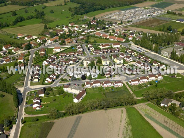 Photo aérienne de Auxonne