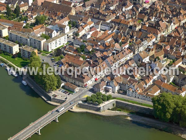 Photo aérienne de Auxonne