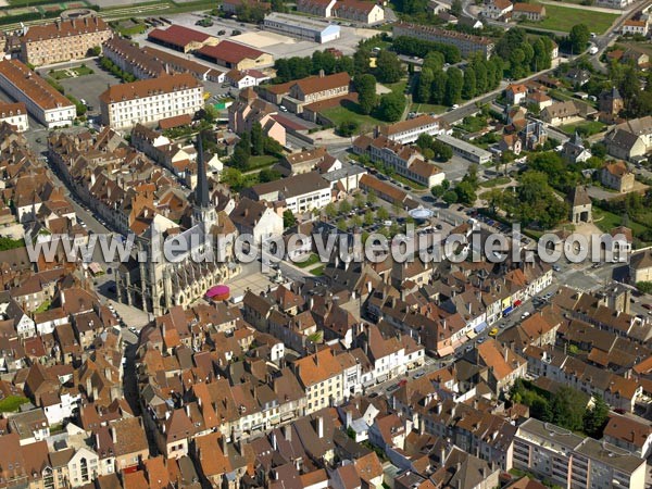 Photo aérienne de Auxonne