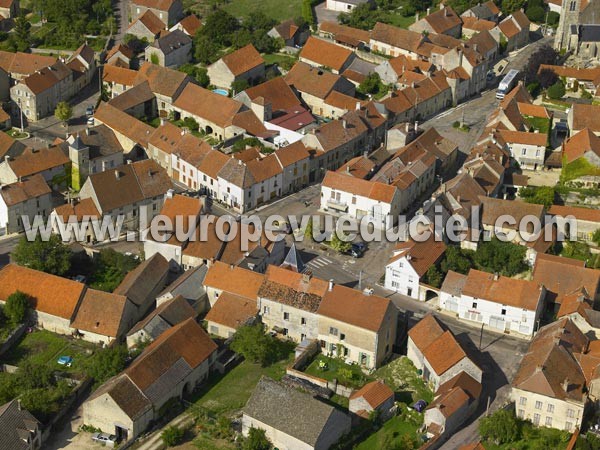 Photo aérienne de Baigneux-les-Juifs