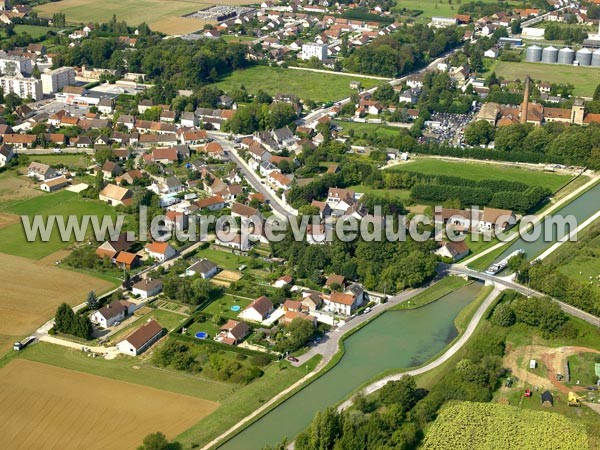 Photo aérienne de Brazey-en-Plaine