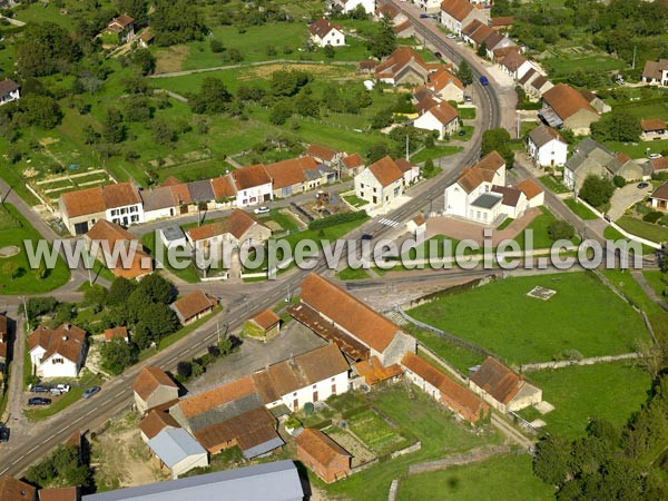 Photo aérienne de Chailly-sur-Armanon