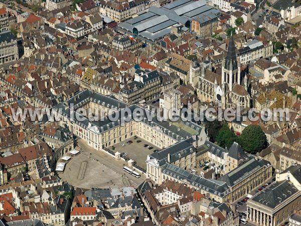 Photo aérienne de Dijon