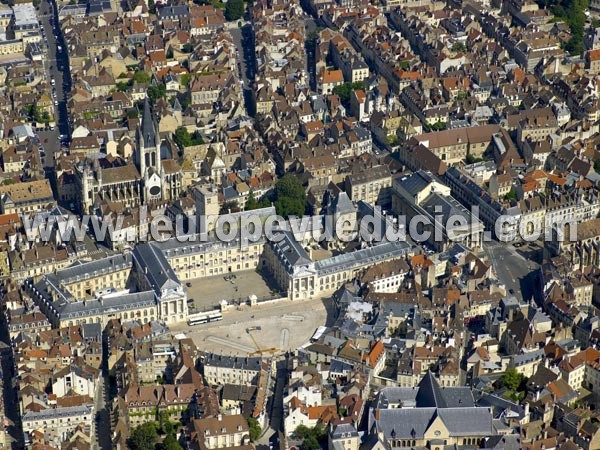 Photo aérienne de Côte-d'Or (Dijon)