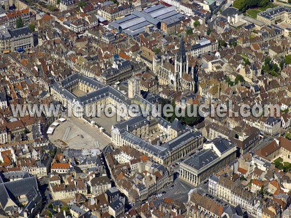 Photo aérienne de Dijon