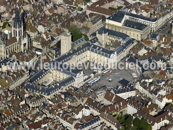 Photo aérienne de Dijon