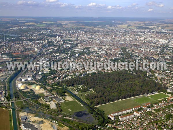 Photo aérienne de Dijon