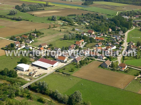 Photo aérienne de chenon