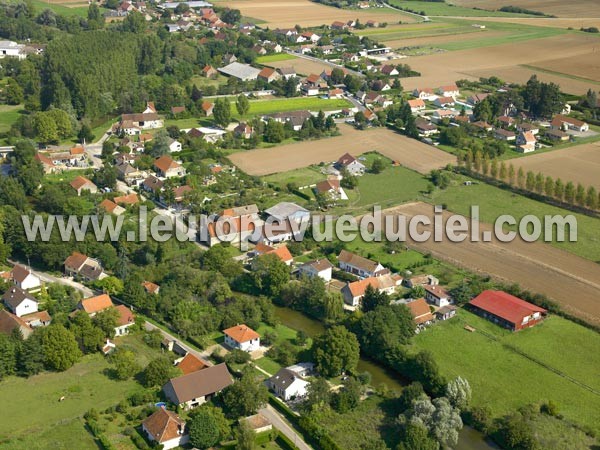 Photo aérienne de chenon