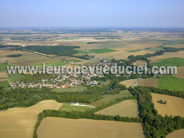 Photo aérienne de Fauverney