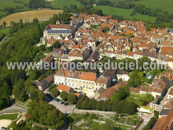 Photo aérienne de Flavigny-sur-Ozerain
