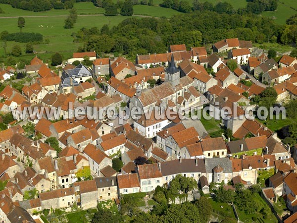 Photo aérienne de Flavigny-sur-Ozerain