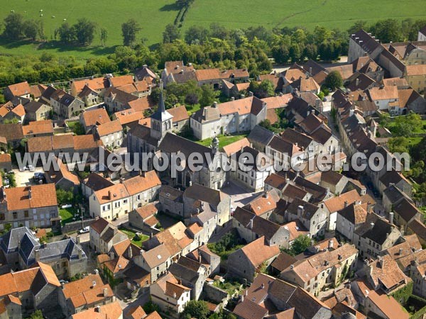 Photo aérienne de Flavigny-sur-Ozerain