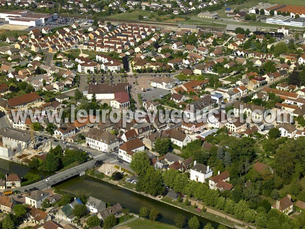 Photo aérienne de Genlis