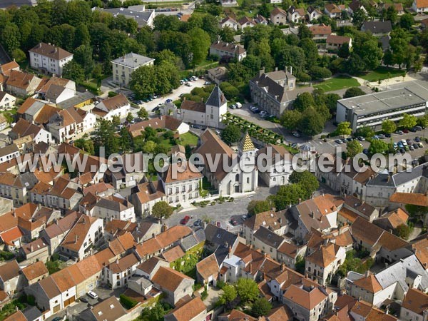 Photo aérienne de Is-sur-Tille