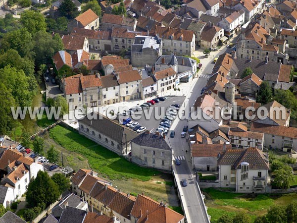 Photo aérienne de Is-sur-Tille