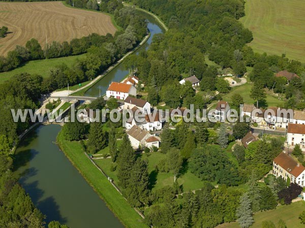 Photo aérienne de La Bussire-sur-Ouche