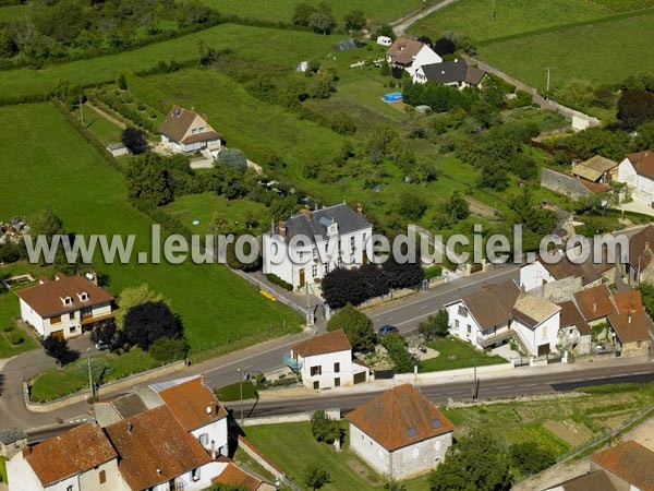 Photo aérienne de La Rochepot