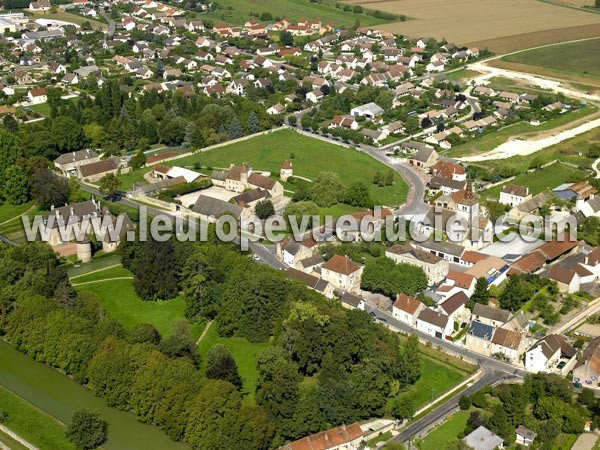 Photo aérienne de Ladoix-Serrigny