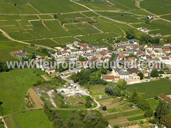 Photo aérienne de Ladoix-Serrigny