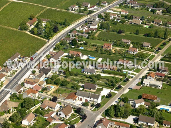 Photo aérienne de Ladoix-Serrigny