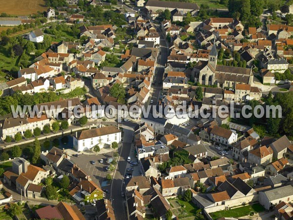 Photo aérienne de Laignes