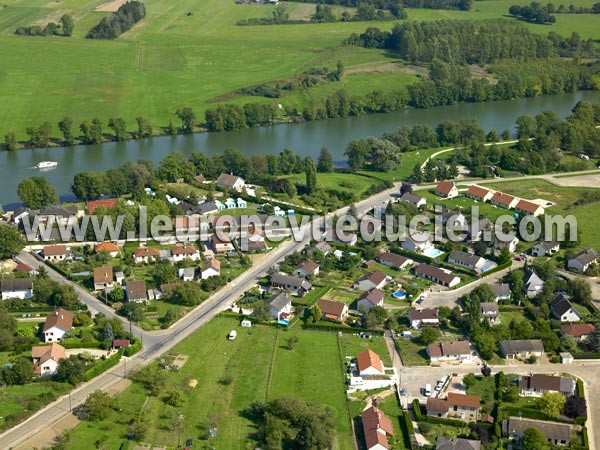 Photo aérienne de Lamarche-sur-Sane