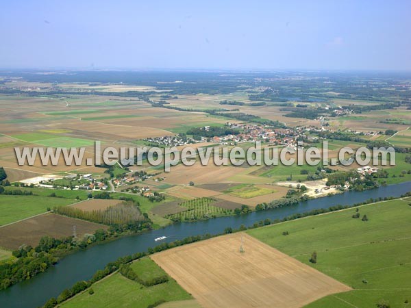 Photo aérienne de Les Maillys