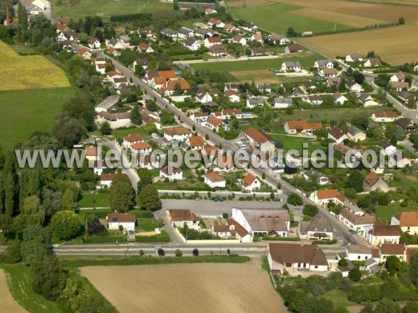 Photo aérienne de Longeault