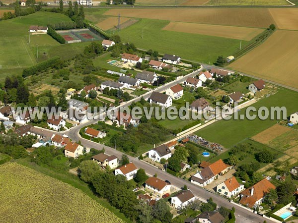 Photo aérienne de Longeault