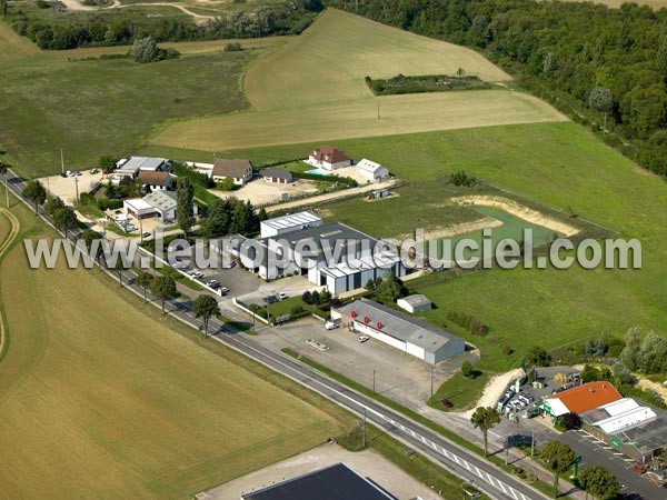 Photo aérienne de Longeault