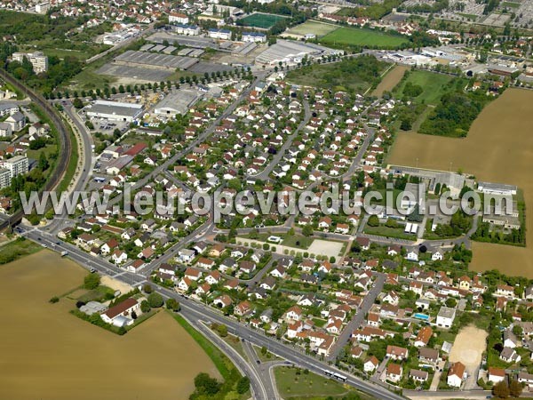 Photo aérienne de Longvic