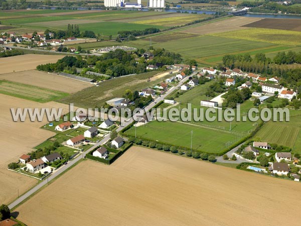 Photo aérienne de Losne