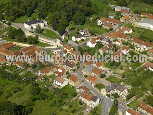 Photo aérienne de Mntreux-le-Pitois