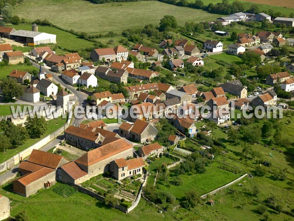 Photo aérienne de Mntreux-le-Pitois