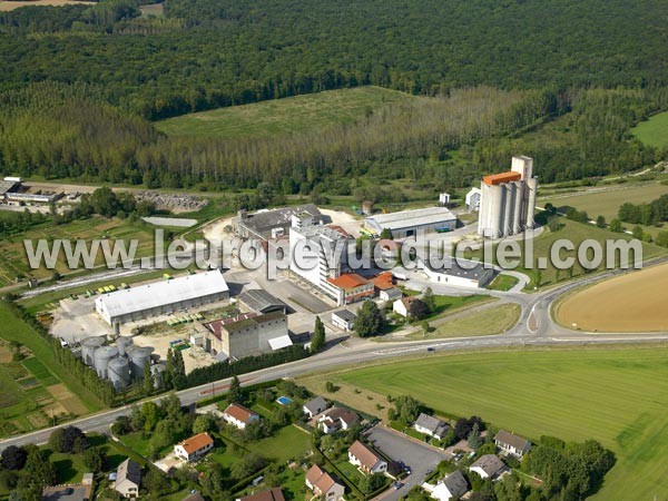 Photo aérienne de Mirebeau-sur-Bze