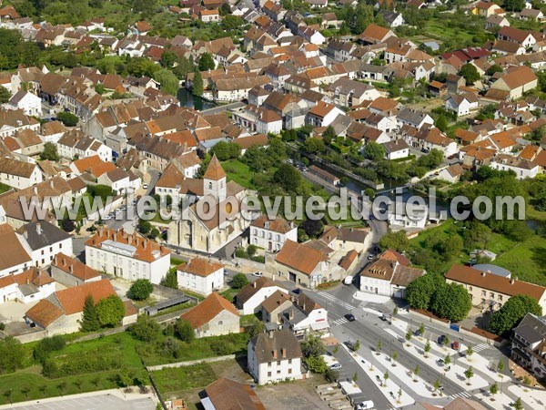 Photo aérienne de Mirebeau-sur-Bze