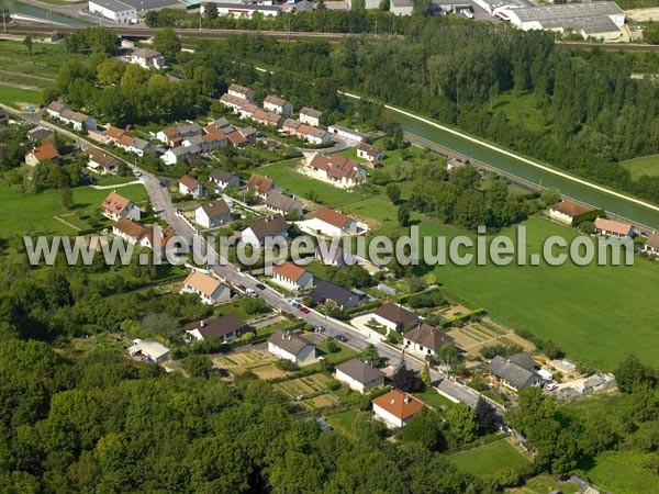 Photo aérienne de Montbard