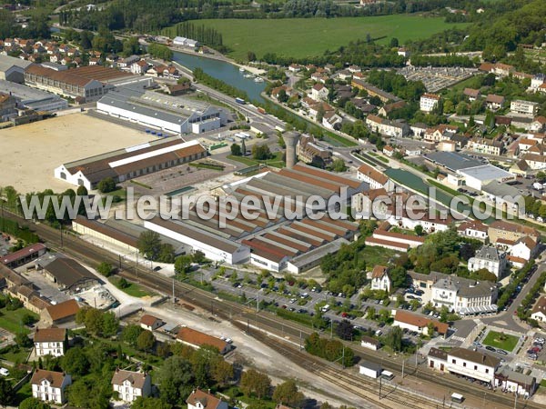 Photo aérienne de Montbard