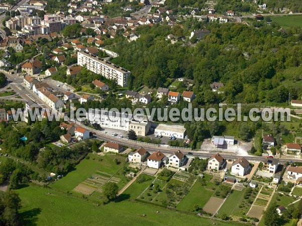 Photo aérienne de Montbard