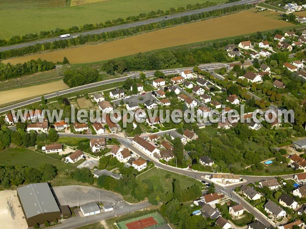 Photo aérienne de Neuilly-ls-Dijon