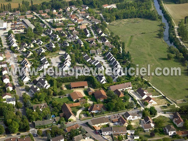 Photo aérienne de Neuilly-ls-Dijon