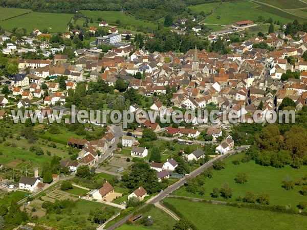 Photo aérienne de Nolay