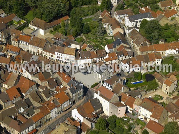 Photo aérienne de Nolay