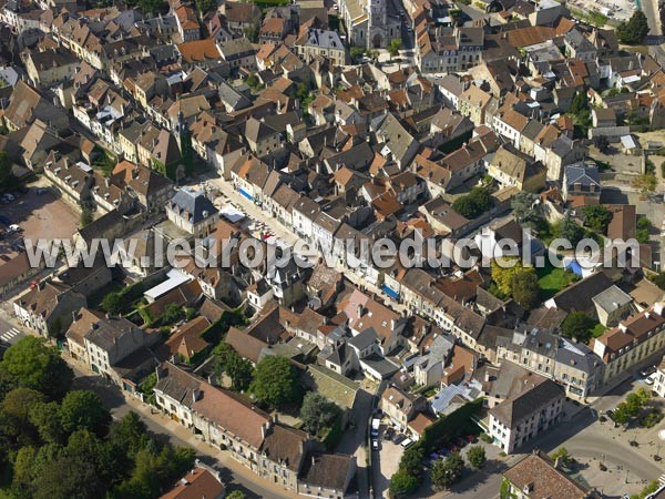 Photo aérienne de Nuits-Saint-Georges